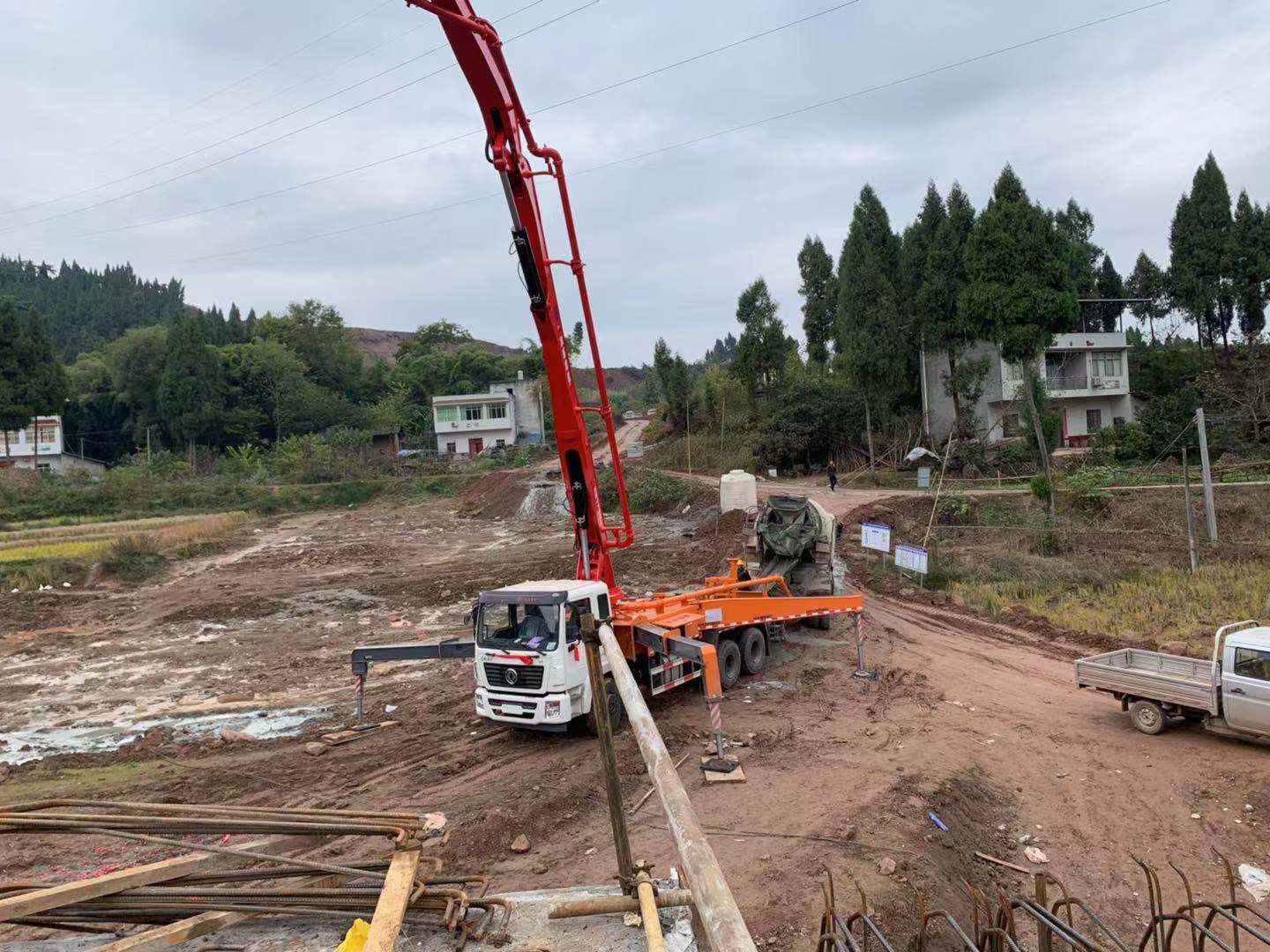 攪拌泵車短長期保養技巧